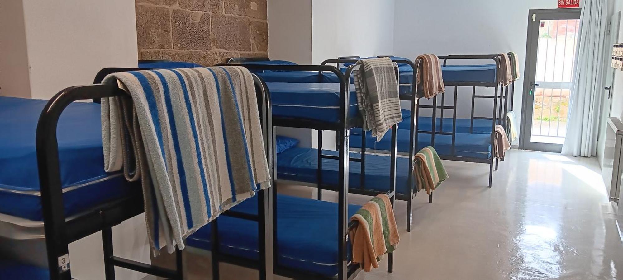 Albergue Santiago Apostol Логроньо Екстериор снимка